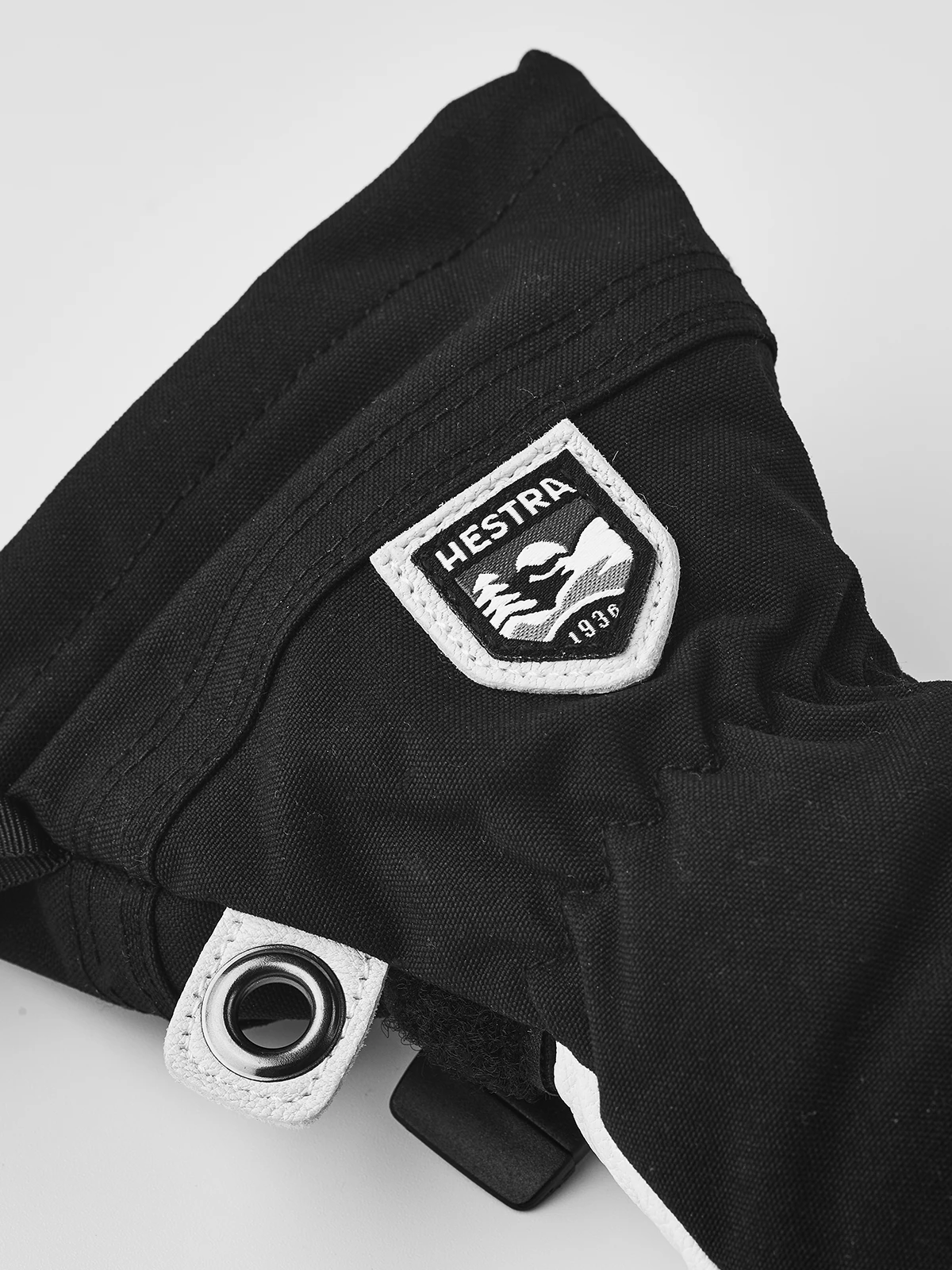 Hestra Army Leather Heli Ski Jr 3-finger Hestra Army Leather Heli Ski Jr 3-finger -Duijvestein Winkel 30562 100 5