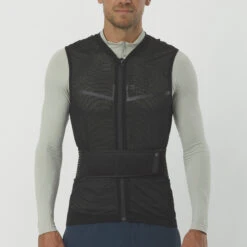 Salomon Flexcell Pro Vest 4 Salomon Flexcell Pro Vest -Duijvestein Winkel L47341100 0 MOD FLEXCELL PROVEST Black.png.high res