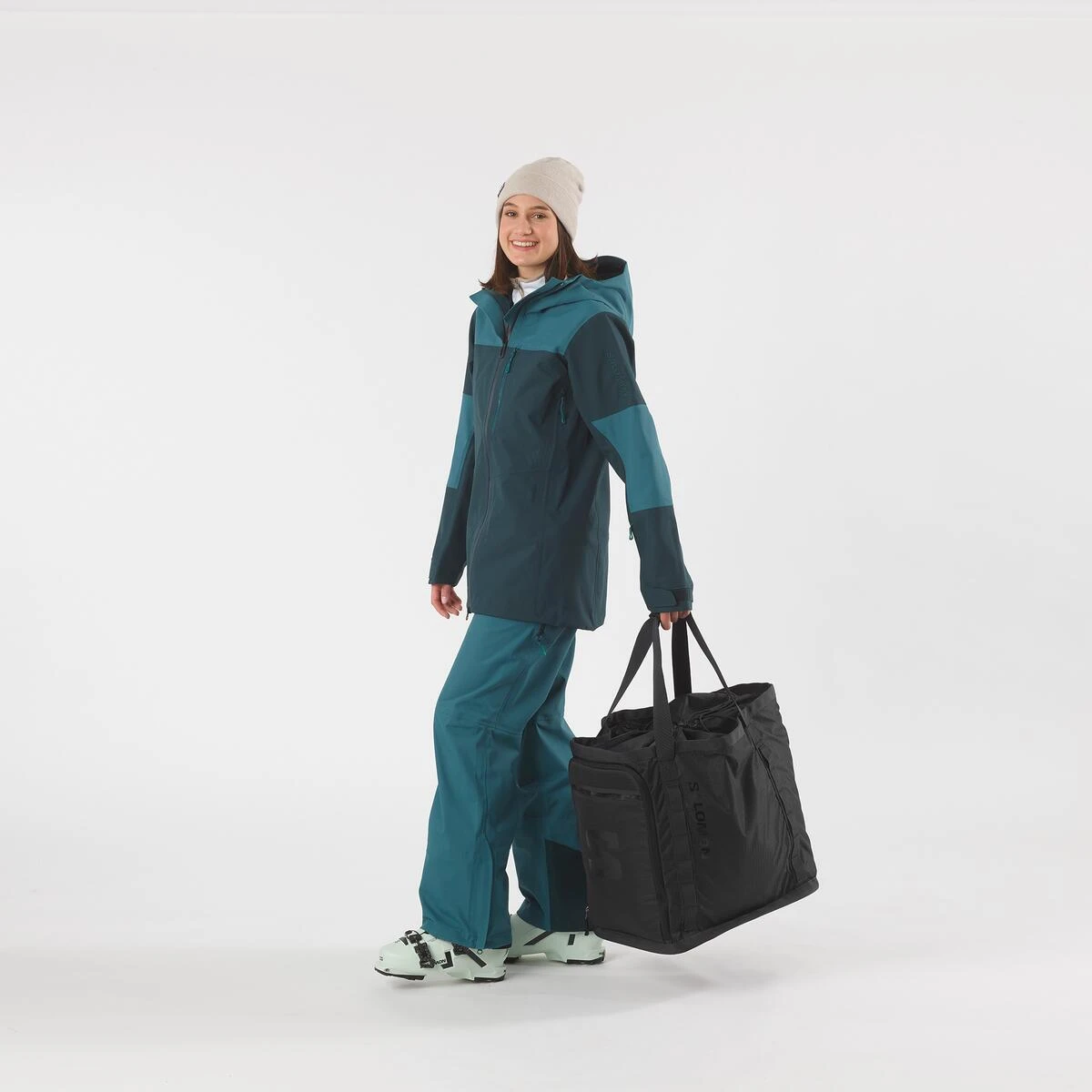 Salomon Extend Max Gearbag Salomon Extend Max Gearbag -Duijvestein Winkel LC1921700 2 MOD EXTEND MAX GEARBAG BLACK.png.cq5dam.web .1200.1200